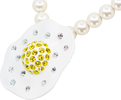 Eggy Delight Pearl Necklace