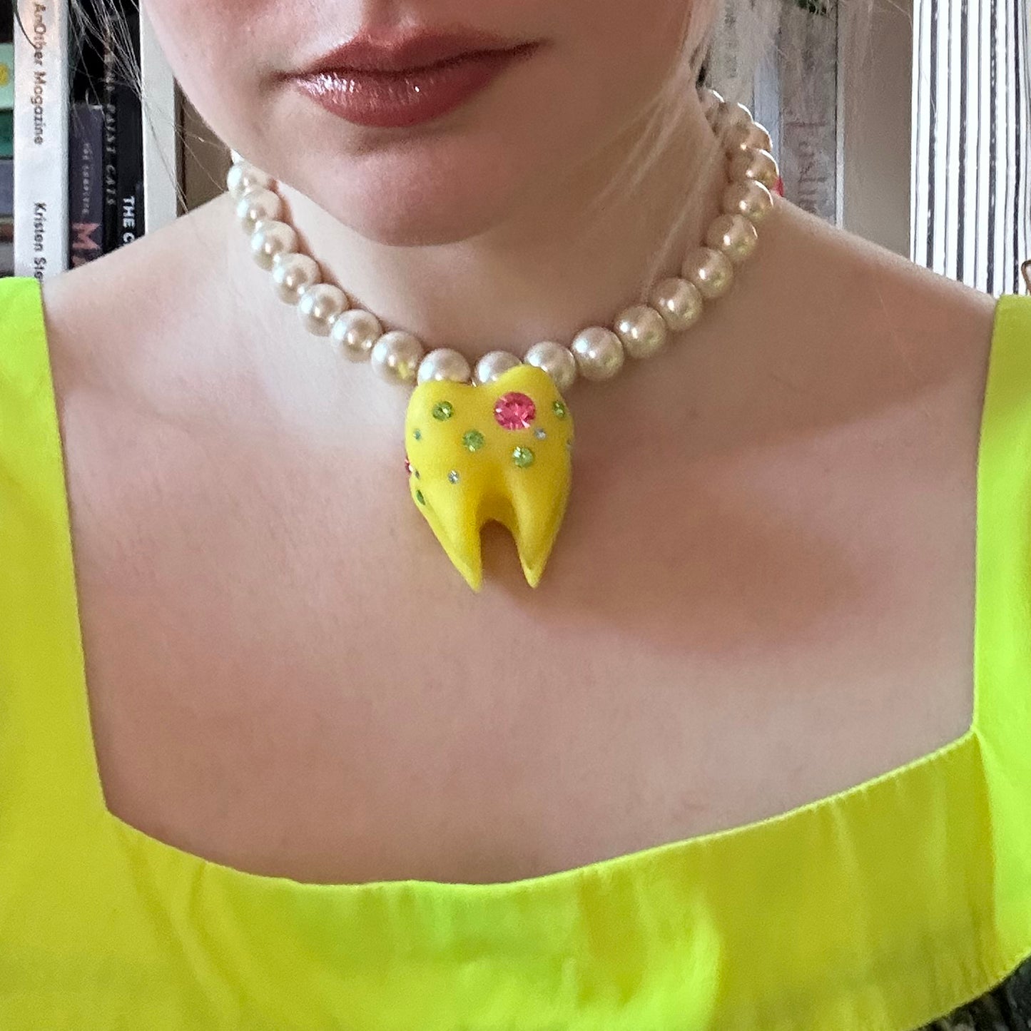 Sour Tooth Pearl Necklace